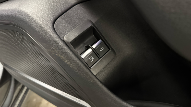 Audi A6 55 TFSI e 17.9kWh Quattro Competition 4dr S Tronic Saloon